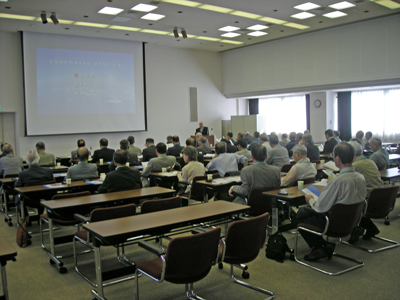 島津製作所見学会写真